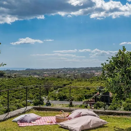Villa Agrume' 8, Emma