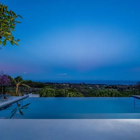 Villa Agrume' 8, Emma *